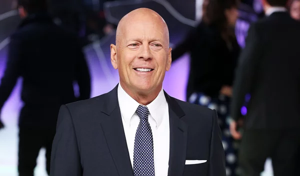 Ο Bruce Willis αποσύρεται από την υποκριτική - Τι είναι η αφασία με την οποία διαγνώστηκε;