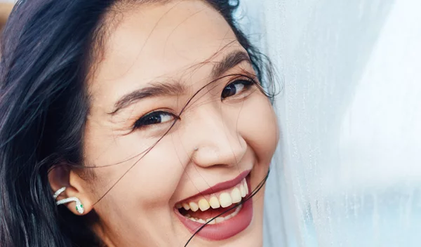 Θα ήθελες πιο λεπτή και μικρή μύτη; Το πανεύκολο makeup hack για να την πετύχεις