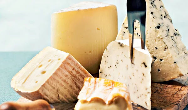 Ποιες είναι οι τροφές πλούσιες σε ασβέστιο και ποιες εμποδίζουν την απορρόφησή του;