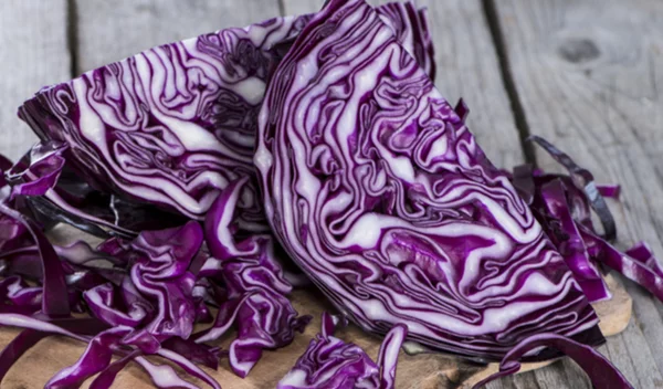 Κόκκινο λάχανο: Τα οφέλη της σούπερ τροφής για την υγεία σου
