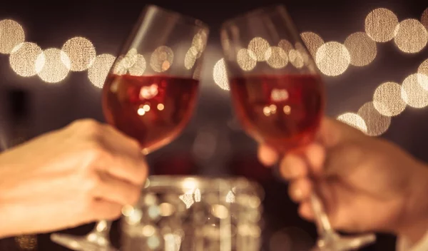 Συνταγές για δείπνο για δύο: 4 ιδέες για το μενού του Αγίου Βαλεντίνου