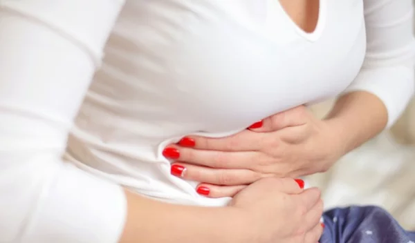 Γαστρεντερίτιδα: Πώς θα την αντιμετωπίσεις και τι διατροφή να ακολουθήσεις;