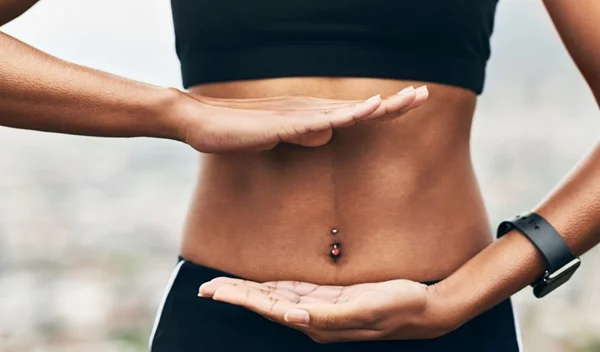 Αθλητική δίαιτα για τέλεια γράμμωση στην κοιλιά από τη διατροφολόγο Αναστασία Κόκκαλη