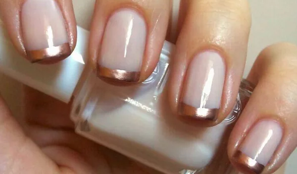 10 φθινοπωρινά γαλλικά μανικιούρ για το επόμενο ραντεβού στο nail salon