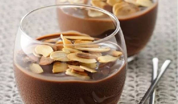 5 γλυκά φθινοπωρινά σνακ με φρούτα ή σοκολάτα με λιγότερες από 200 θερμίδες