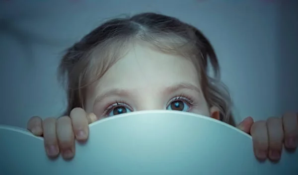 Παιδική κακοποίηση: Τα σημάδια που μας βάζουν σε υποψία