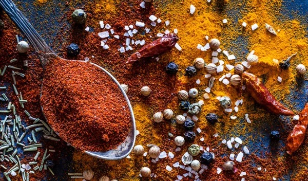 Τα καλύτερα μπαχαρικά που βοηθούν στην απώλεια βάρους και λίπους