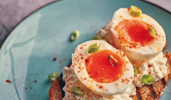 10 τρόποι να δοκιμάσεις το τυρί κότατζ αλλιώς (ακόμα και παγωτό)