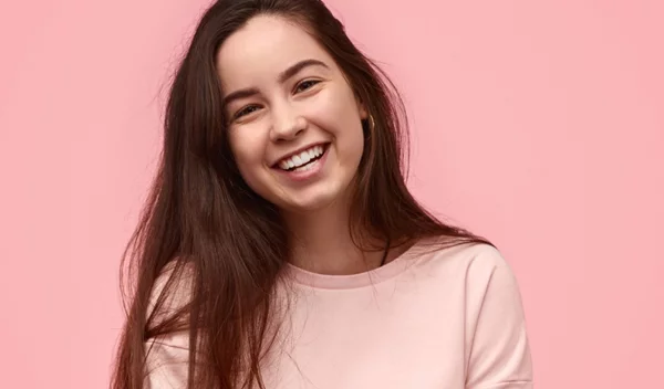 Εμβολιασμός εφήβων: Με ποια εμβόλια θα ξεκινήσουν οι εμβολιασμοί τους