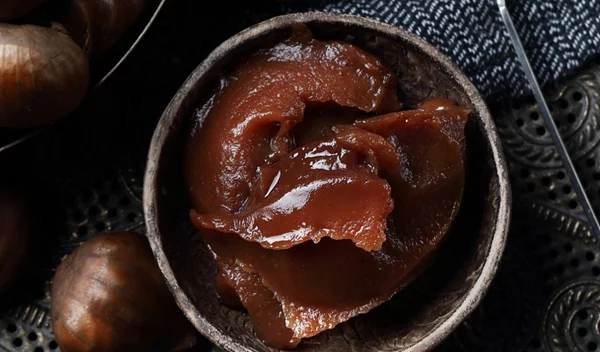 Άλειμμα κάστανου με μέλι: Η θρεπτική εναλλακτική αλείμματος από το διατροφολόγο Μάνο Δημητρούλη