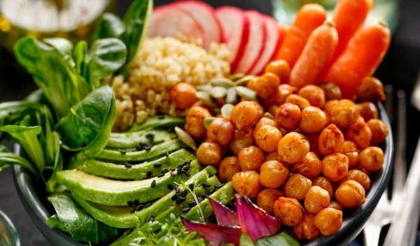 15 πηγές φυτικής πρωτεΐνης για τη νηστεία ή αν είσαι vegetarian