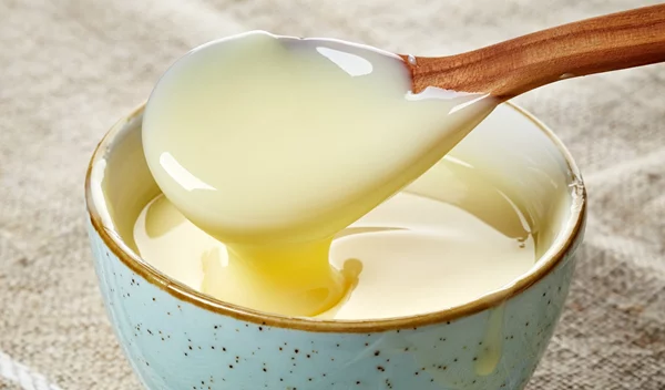 Η κλασική κρέμα βανίλιας στην πιο υγιεινή εκδοχή της - χωρίς ζάχαρη!