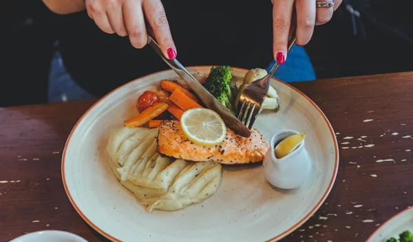 Oι καλύτερες τροφές για να είσαι πάντα συγκεντρωμένη