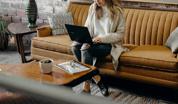 Μπορούν τα μέσα κοινωνικής δικτύωσης να προκαλέσουν κατάθλιψη τελικα;