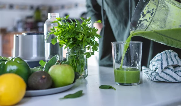 3 χυμοί λαχανικών για αδυνάτισμα (δοκίμασέ τους για αποτοξίνωση!)