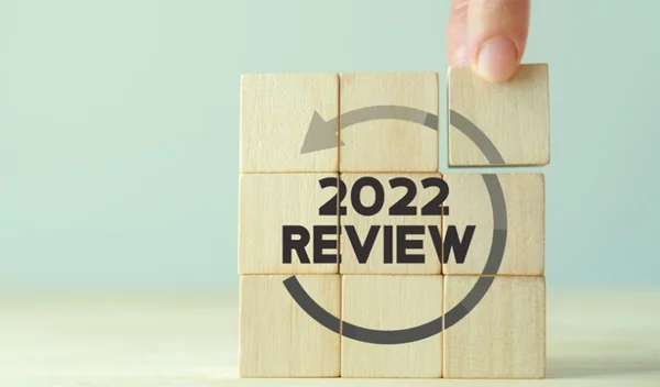 To 2022 φεύγει, αυτές οι λέξεις το έχουν "σημαδέψει"