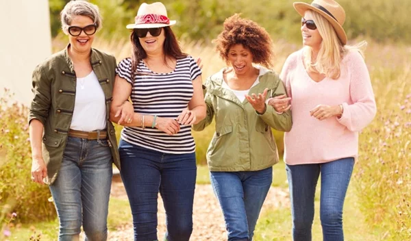 Εμμηνόπαυση: Όλα τα σενάρια και πώς θα τα αντιμετωπίσεις, έχοντας τις κατάλληλες οδηγίες