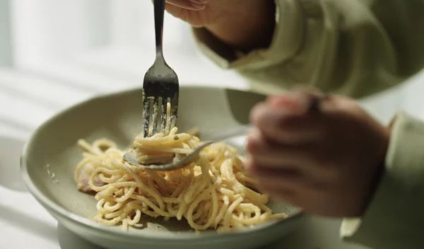 Πώς καταναλώνω τα ζυμαρικά σαν Ιταλίδα (δηλαδή χωρίς να παίρνω βάρος)