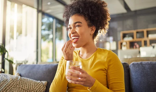 Συνδυασμός βιταμινών: Ποιες βιταμίνες όταν λαμβάνονται μαζί είναι πιο αποτελεσματικές;