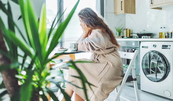 Το κόλπο της γιαγιάς για καθαρό σπίτι μετά τις διακοπές - Εύκολο και αποτελεσματικό σε μόλις 3 βήματα