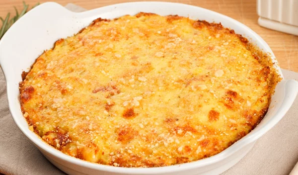 Δοκιμάσαμε: Πανεύκολη τραχανόπιτα χωρίς φύλλο