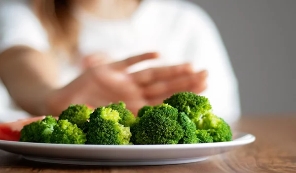 TikTok: Προωθεί τοξικές διατροφικές κουλτούρες στους νέους;