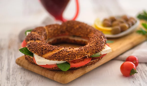 Κουλούρι/κριτσίνια/παξιμάδια: Πώς να τα κάνεις σνακ που σε χορταίνει