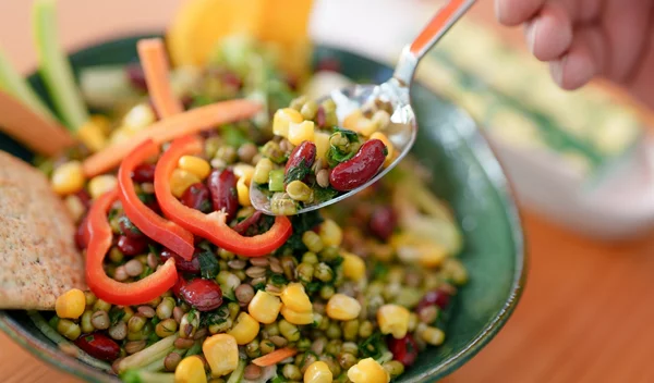 Γιατί η διαλειμματική νηστεία δεν κάνει για όλους: Ποιοι πρέπει να την αποφύγουν