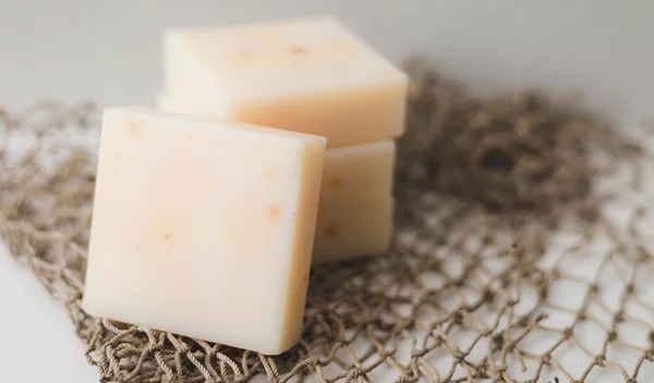 Τυριά: Ένας οδηγός για να κάνεις ελάχιστα επεξεργασμένες και πιο φυσικές επιλογές