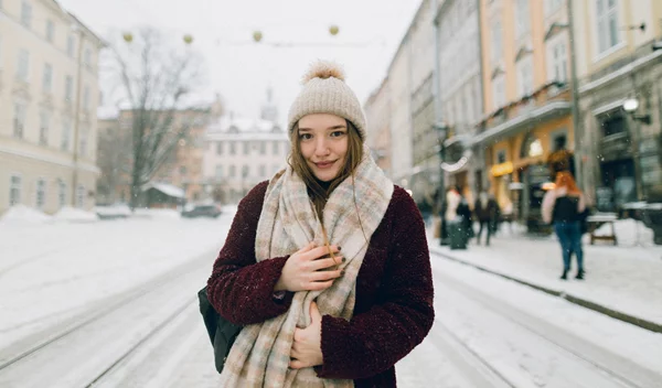 Χιόνια στην Αττική το πρωί του Σαββάτου  - 6 επιπτώσεις στην υγεία μας από τις χαμηλές θερμοκρασίες