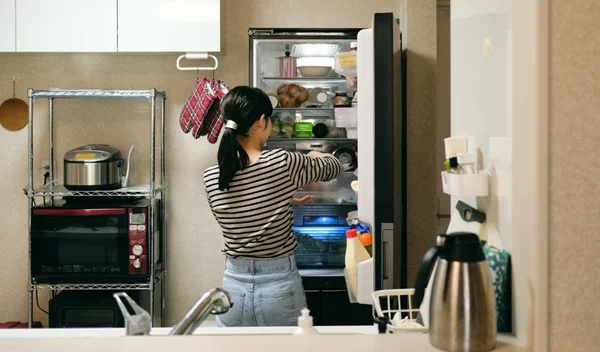 Με αυτό το tip θα διώξεις τις άσχημες μυρωδιές από το ψυγείο