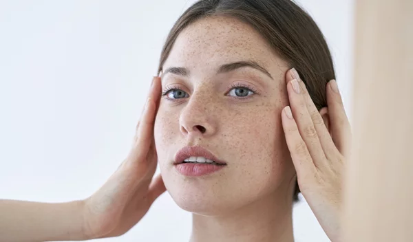 Κλειστή Ρινοπλαστική: Η νέα εκλεπτυσμένη εκδοχή της γνωστής επέμβασης που υπόσχεται υψηλή αποτελεσματικότητα