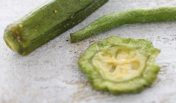 Μπάμιες σαν ποπ κορν! Τραγανό και πρωτότυπο σνακ που θα σε γεμίσει θρεπτικά συστατικά