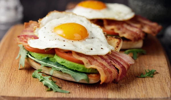 Οι 7 τροφές που έχουν ζάχαρη και δεν το γνωρίζεις