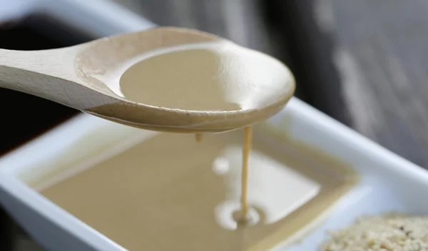 Είναι το ταχίνι καλή πηγή πρωτεΐνης;