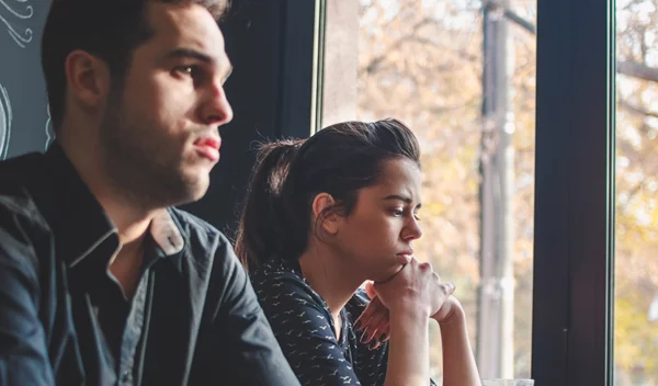 6 σημάδια που δείχνουν πως δεν είσαι πλέον ερωτευμένη