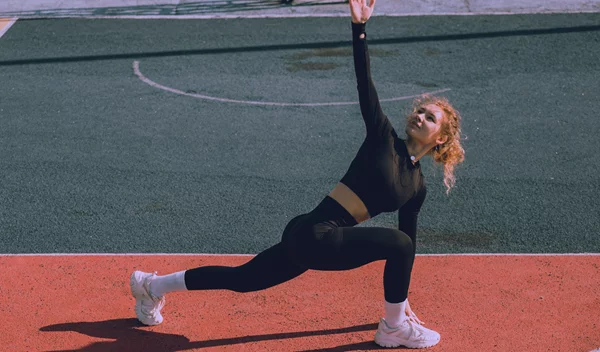 Καλλισθενική γυμναστική: Πώς θα "χτίσεις" μύες και ευλυγισία με τη δύναμη του σώματός σου (μόνο)