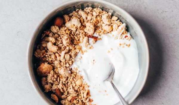 Οι τροφές που συμβάλλουν στη σωστή λειτουργία του γαστρεντερικού συστήματος