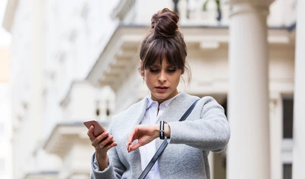 Γιατί πολλοί άνθρωποι αργούν στα ραντεβού τους;