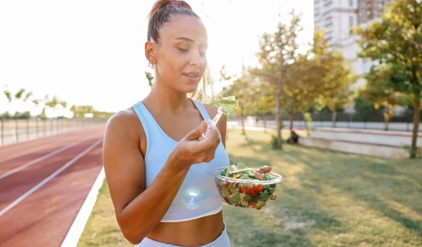Αύξηση μυϊκής μάζας: Οι διατροφικές συμβουλές που θα σε βοηθήσουν
