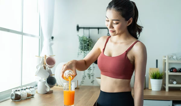 Πότε είναι η ιδανική ώρα για να πιεις τον χυμό πορτοκάλι για μεγαλύτερη απορρόφηση των συστατικών;