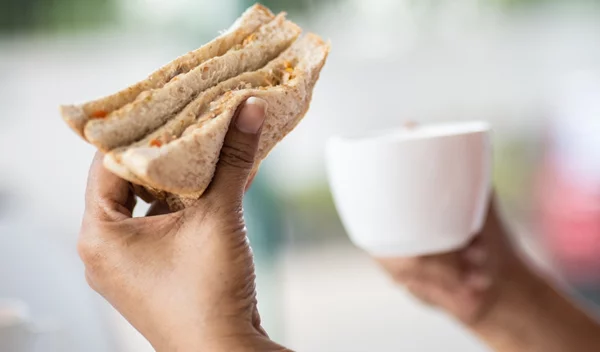 Διατροφικές συνήθειες που επιλέγω να μην ακολουθώ μετά τα 30