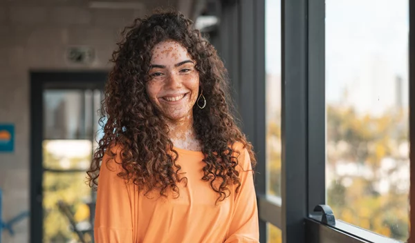 Λεύκη: Οι θεραπείες και το "κλειδί" για το σπάνιο αυτοάνοσο