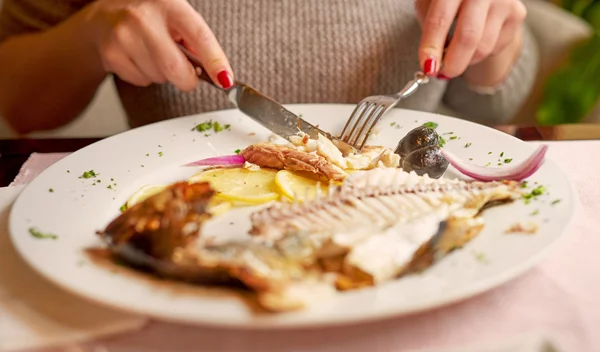 Βιταμίνη Β12: Οι 15 κορυφαίες πηγές που πρέπει να γνωρίζεις