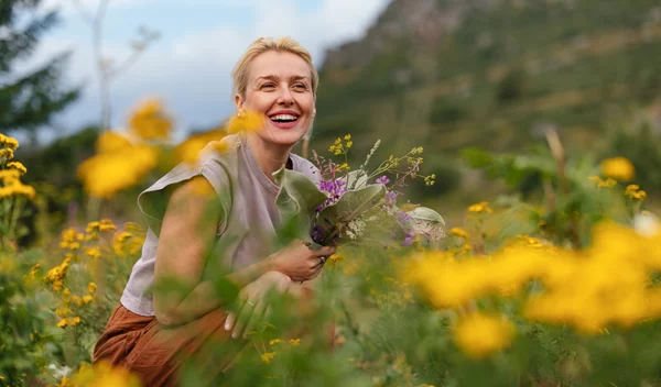 Τοξίνες: Πώς μας επηρεάζουν; - 6 κίνδυνοι για την υγεία και πώς θα "καθαρίσεις" το σώμα σου
