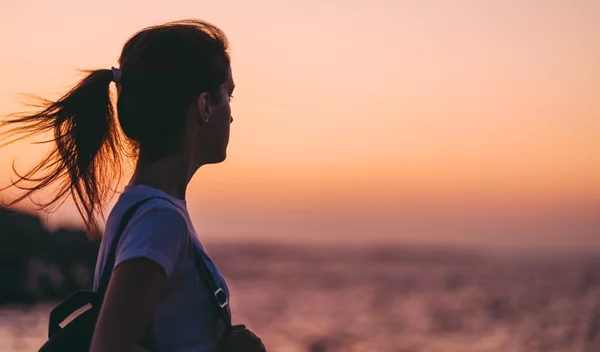 Εσύ έχεις ακούσει για τη μελαγχολία του καλοκαιριού;