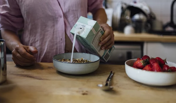 Υγιεινή αποτοξίνωση 2 εβδομάδων από τη διαιτολόγο | Χωρίς κρέας, αλάτι, ζάχαρη