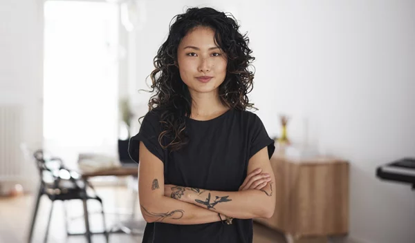 Μόλυνση από το μελάνι για τατουάζ: Τι συμβουλεύει γυναίκα που παραλίγο να ακρωτηριαστεί λόγω λάθους