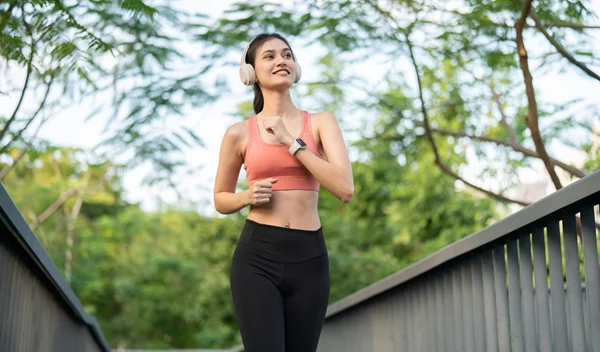5 τρόποι να κάνεις το περπάτημα πιο αποτελεσματικό - Κάψε γρηγορότερα χωρίς να ιδρώσεις