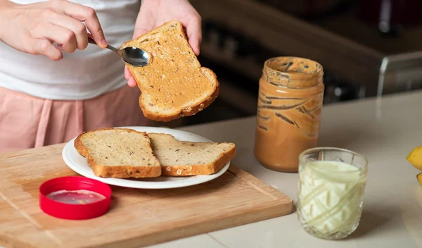 Το μεγάλο λάθος που συνήθιζα να κάνω στο πρωινό γεύμα